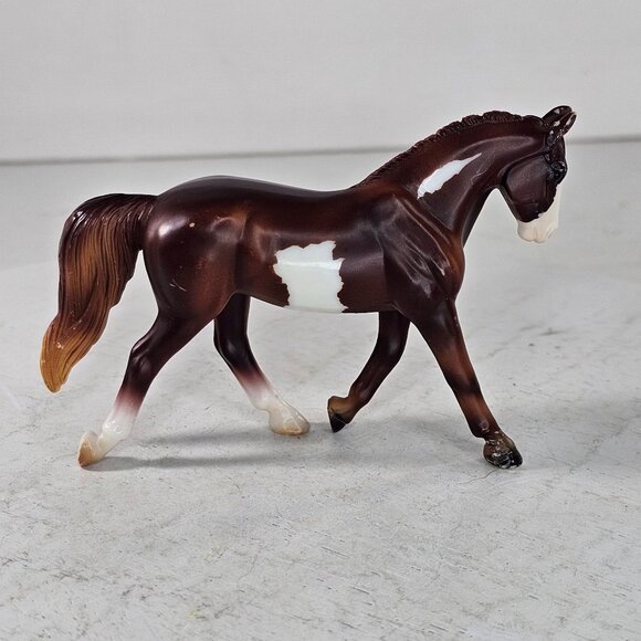 Breyer Stablemate Body Horse Trotting Warmblood Chestnut Pinto #5885 AS IS - Picture 5 of 10
